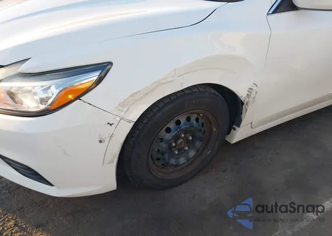 2016 Nissan Altima 2.5/S/Sv/Sl/Sr z USA, uszkodzony, nr VIN 1N4AL3AP7GC227953